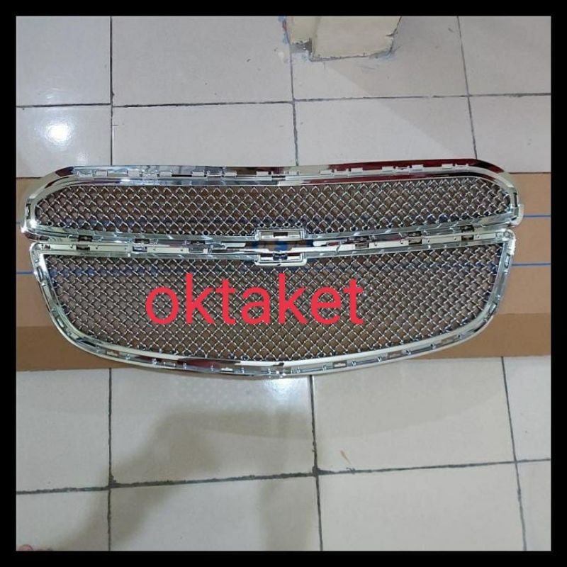 grill depan Chevrolet Spin m/ Bentley chrome jsl