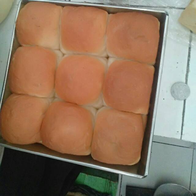 

Thai bun/roti kadet (roti kasur based thai bun)