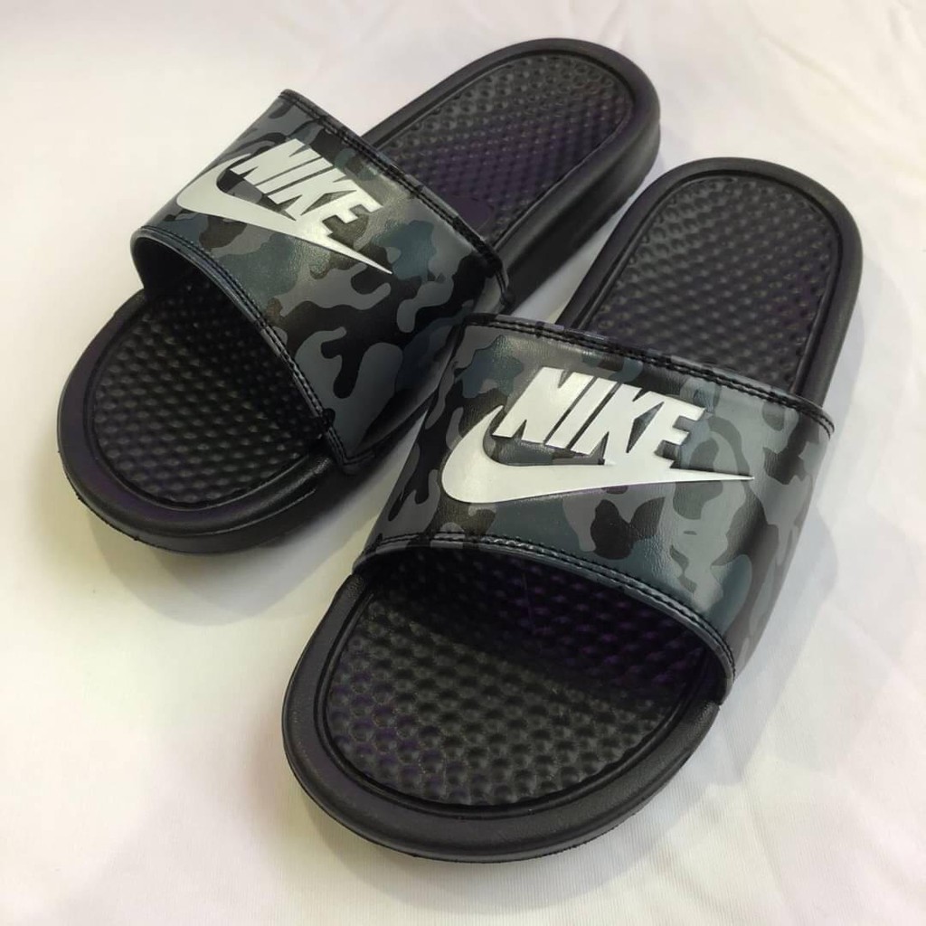 nike black benassi slides