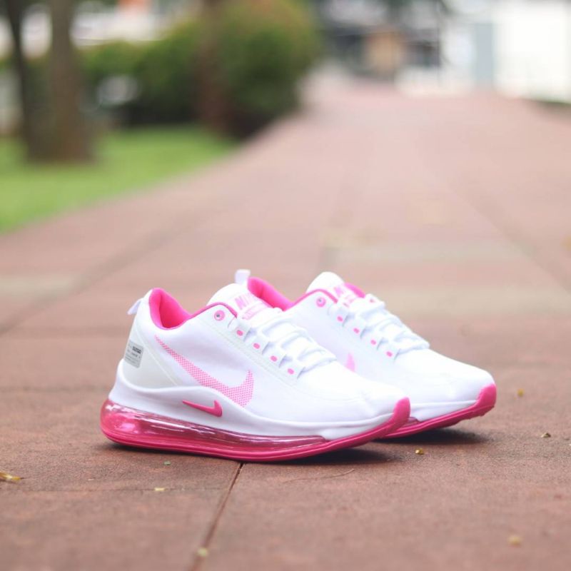 SEPATU RUNNING WANITA NIKE AIR MAX 720 SIZE 36-40