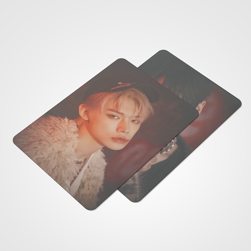 54pcs / Kotak Kartu Foto Album LOMO TXT Thursdays Untuk Anak