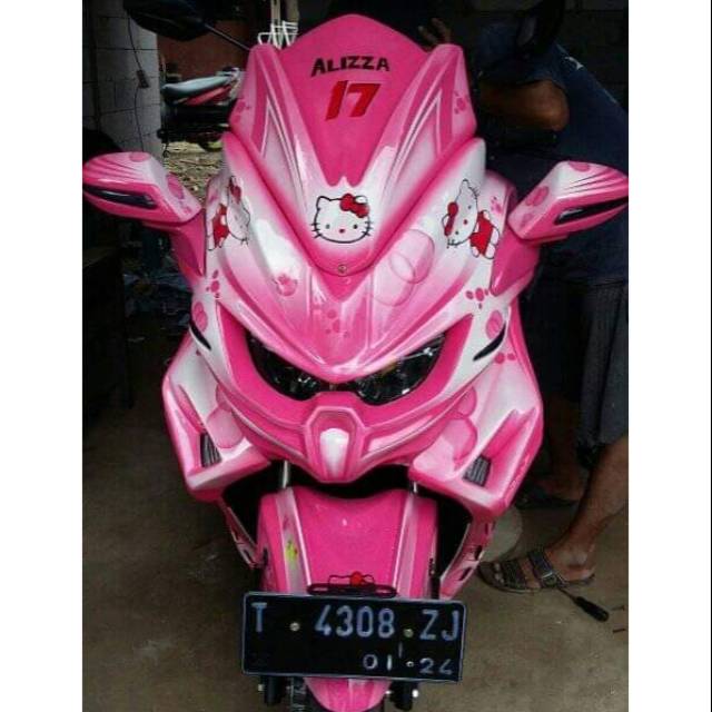 NMAX PREDATOR HELLO KITY AIRBRUSH PRE ORDER