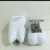 

Staples bentuk gigi