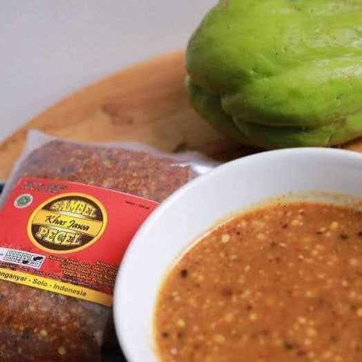 

Sambel Pecel Cap Jawa Oleh oleh Khas Karanganyar