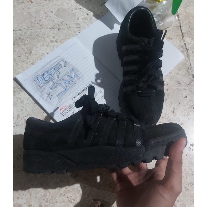 sepatu k-swiss second