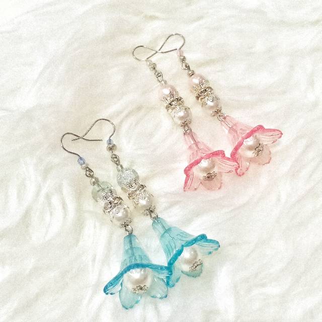 Blossom Flower Pearl Earrings | Anting Handmade