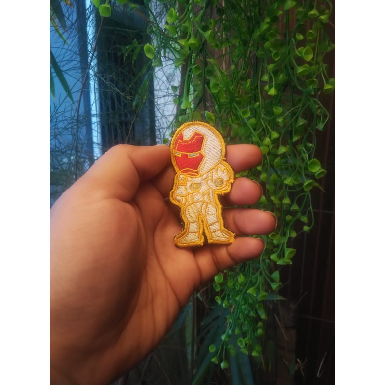 Emblem Patch Bordir Karakter IronMan Silver Uk 4x8 Cm