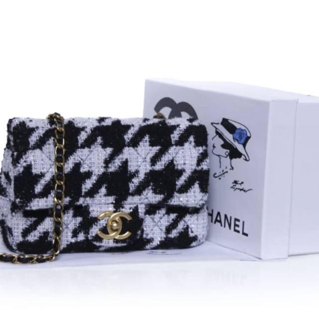 Chanel Tweed with Box Semipremium Authentic