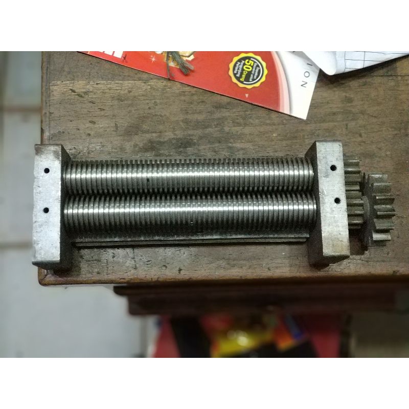 Mata Pisau Mesin Penggiling Mie 2  mm tipe MJ180 MTX180