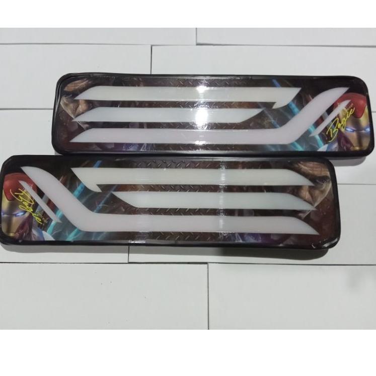 SALEE.. lampu rem belakang variasi LED mobil pick up FUTURA, CARRY EXTRA 1.0, KATANA, JIMNY.