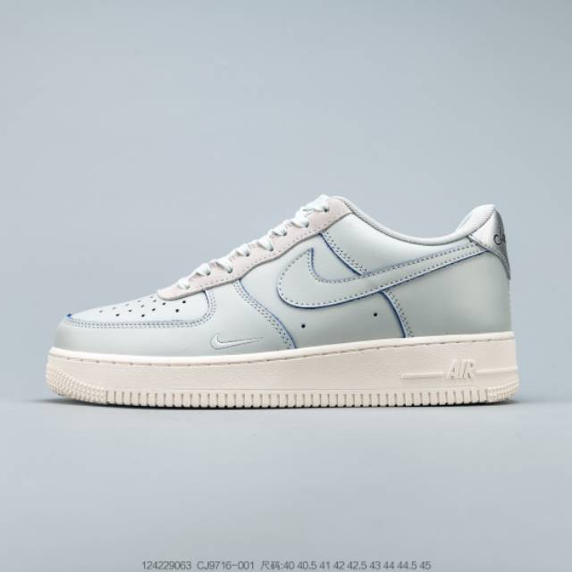 NIKE Air Force 1 High '07 3'