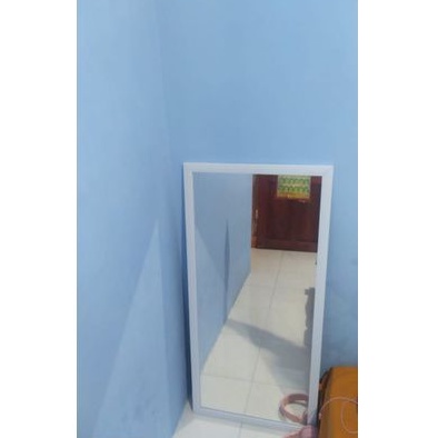 KACA CERMIN UNTUK KAMAR UNTUK KAMAR KOS  KAMAR TIDUR KAMAR MANDI MAHASISWA