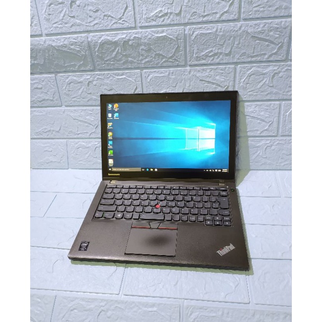Laptop Core i5 X250 Touchscreen Lenovo ThinkPad RAM SSD MURAH