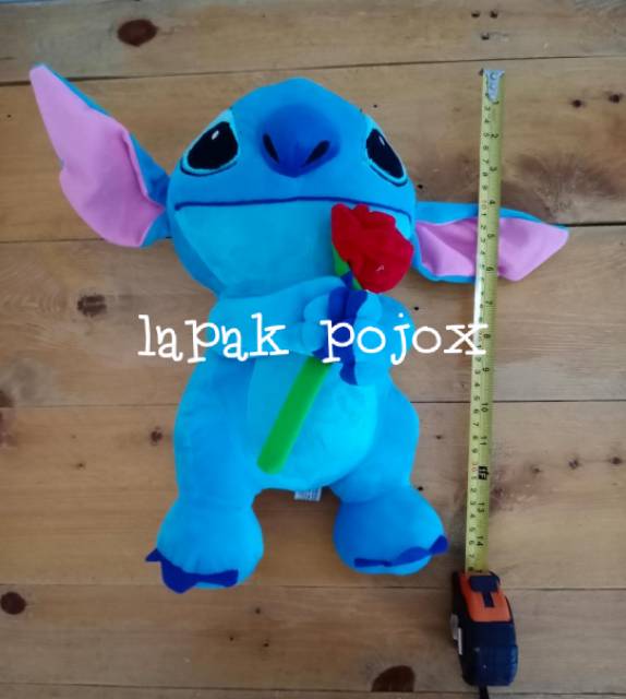 Boneka Stitch mawar size M