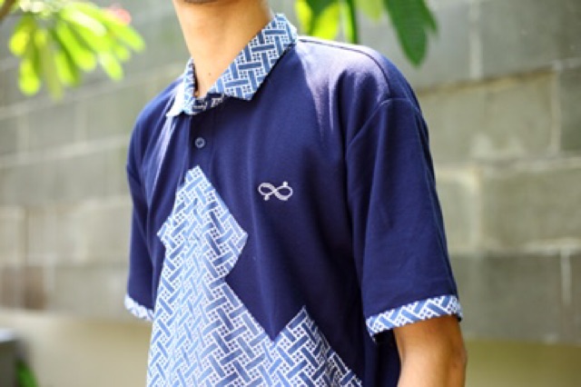 Loyal Kaos Polo Batik Navy Modern Pria M L XL XXL