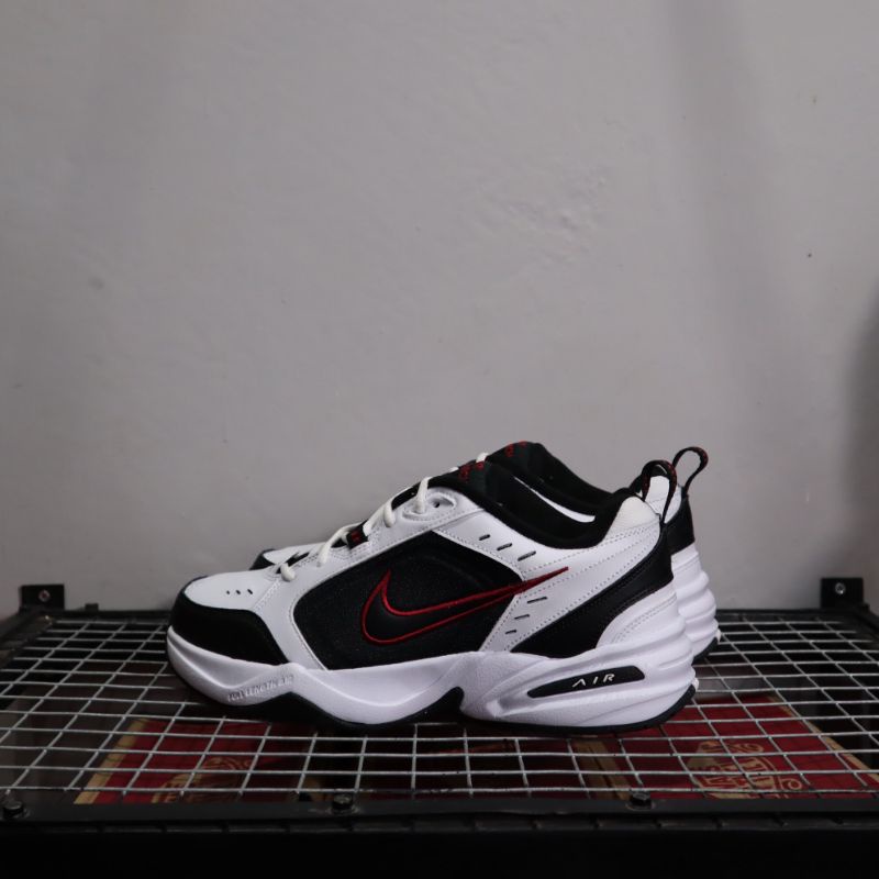 Nike IV Air Monarch