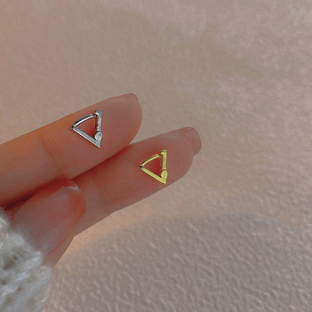 Needway   Anting Segitiga Geometris Minimalis Pria Wanita Lingkaran Anting Paduan Pria Ear Buckle