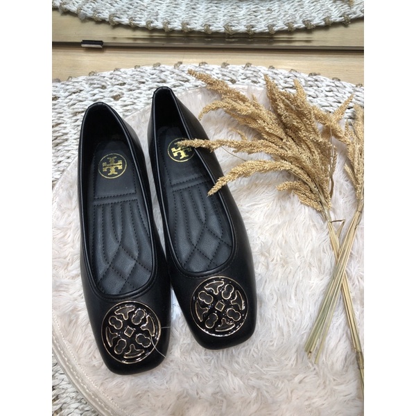 Sepatu wanita Tory Burch