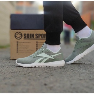 nike flex essential tr