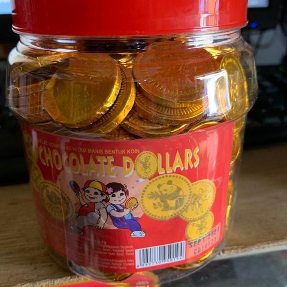 

Diskonϟflash Coklat koin emas gold pusan isi 200 pcs 600gr chocolate dollars