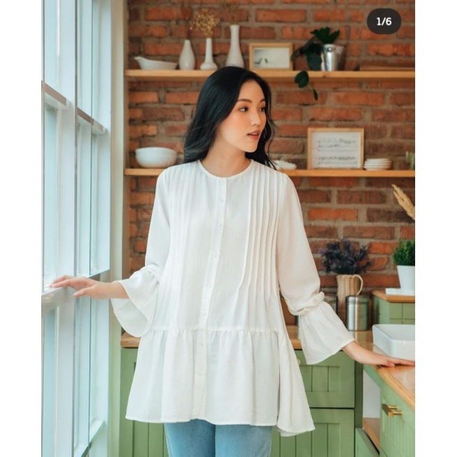 Se Kyung Top ukuran L Geulis