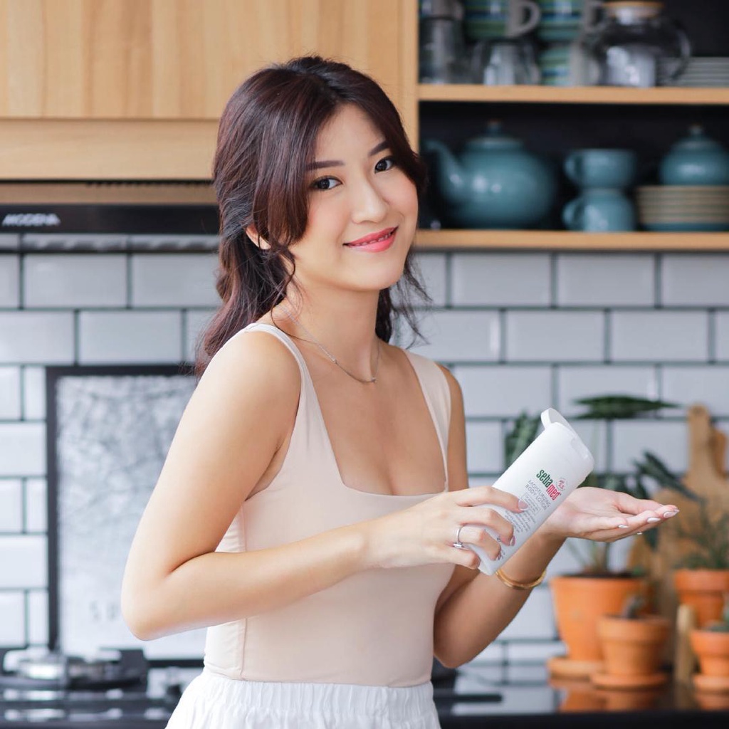 SEBAMED ANTI-DRY Hydrating Body Lotion 200 ML 200ML Kulit Kering Sensitif Sensitive