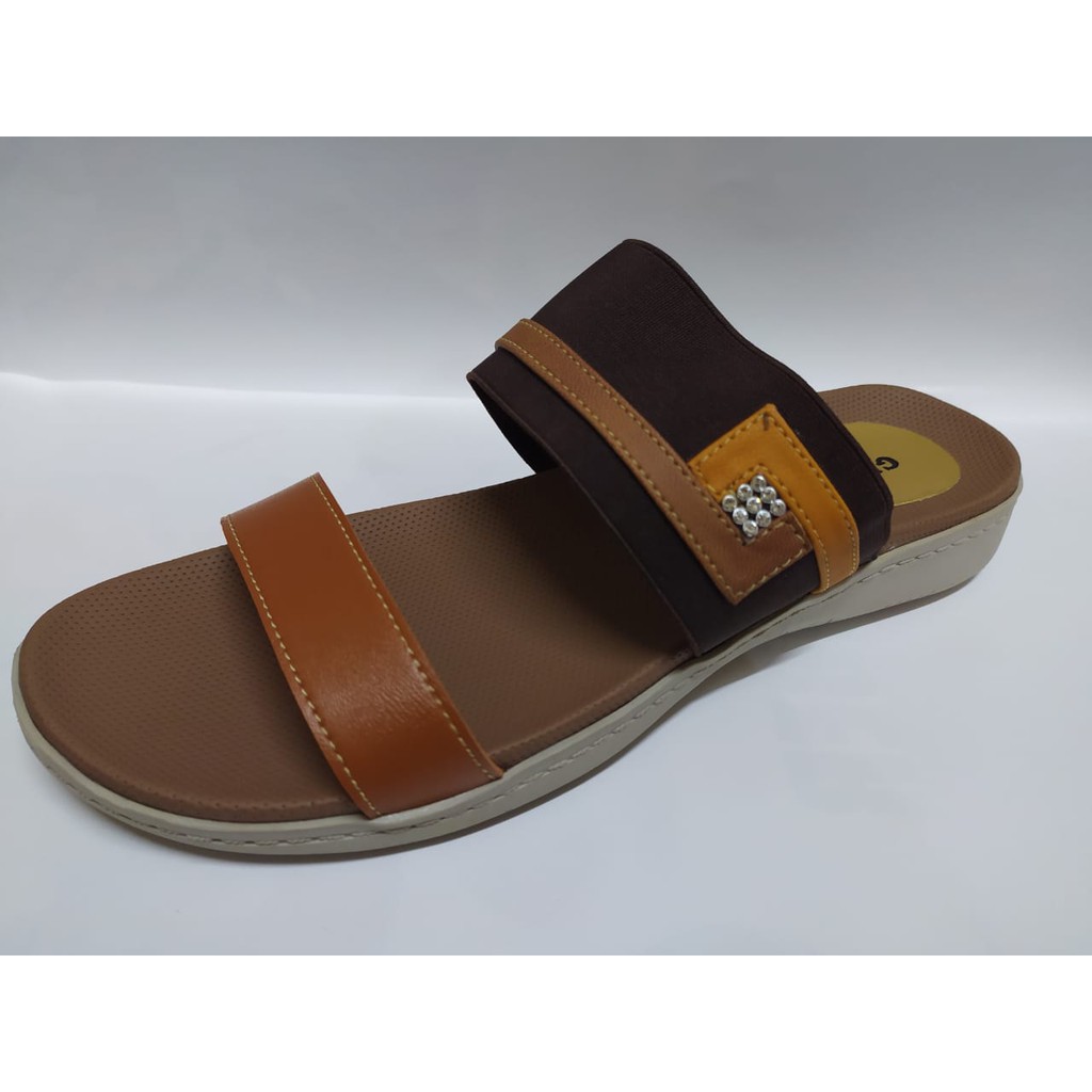 Sandal Wanita Giusti M 01 (Coklat)
