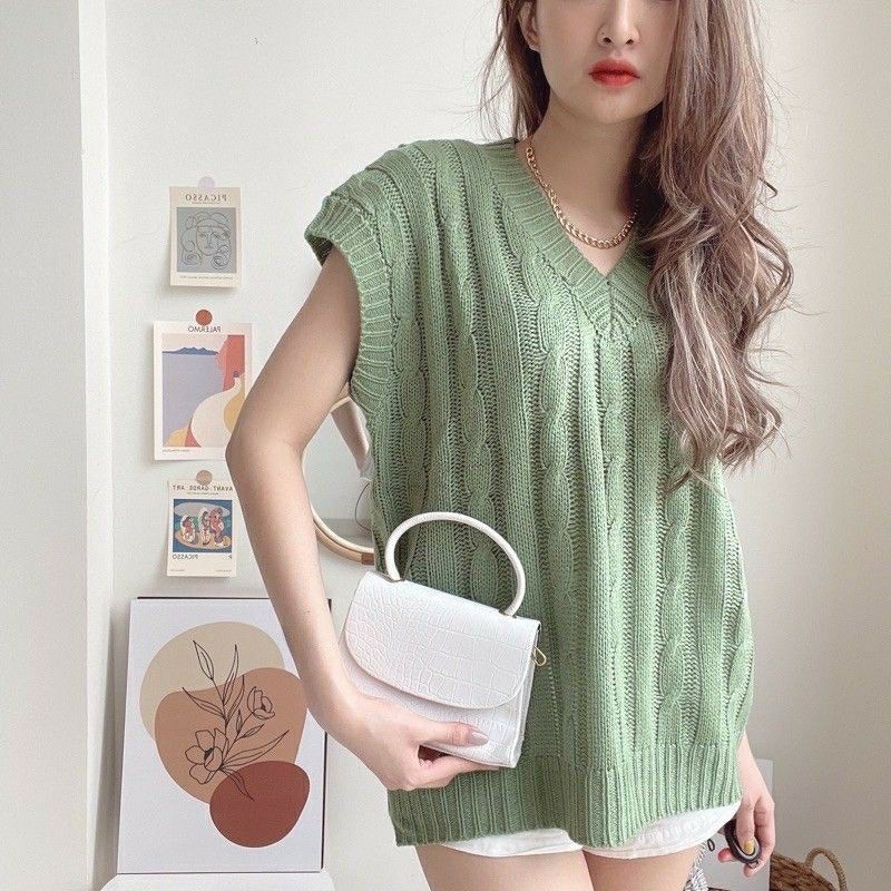 ROMPI CABLE RAJUT KEPANG V NECK DELMI VEST KNIT