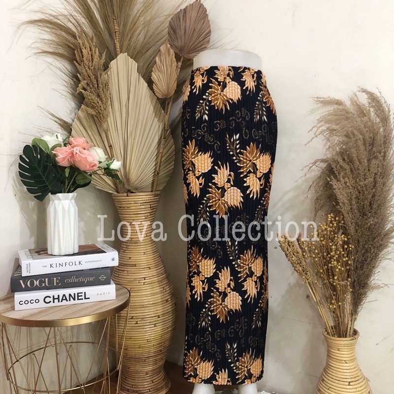 ROK BATIK PLISKET-Cendrawasih Gold