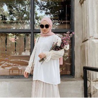 diane blouse vanilla hijab