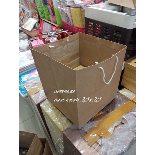 

PAPER BAG UKURAN 27X27@12pcs