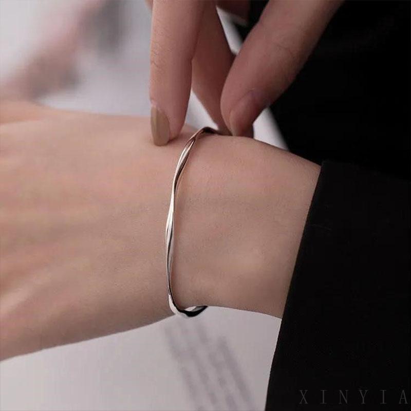 Xia.id Gelang Tangan Wanita Desain Gelombang Asimetris Simple