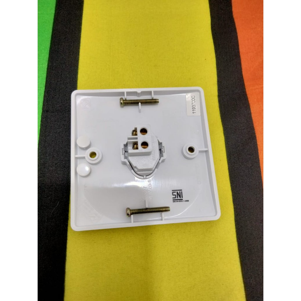 SAKLAR ABB Classiq 1 Gang 1Way 10AX CSW101