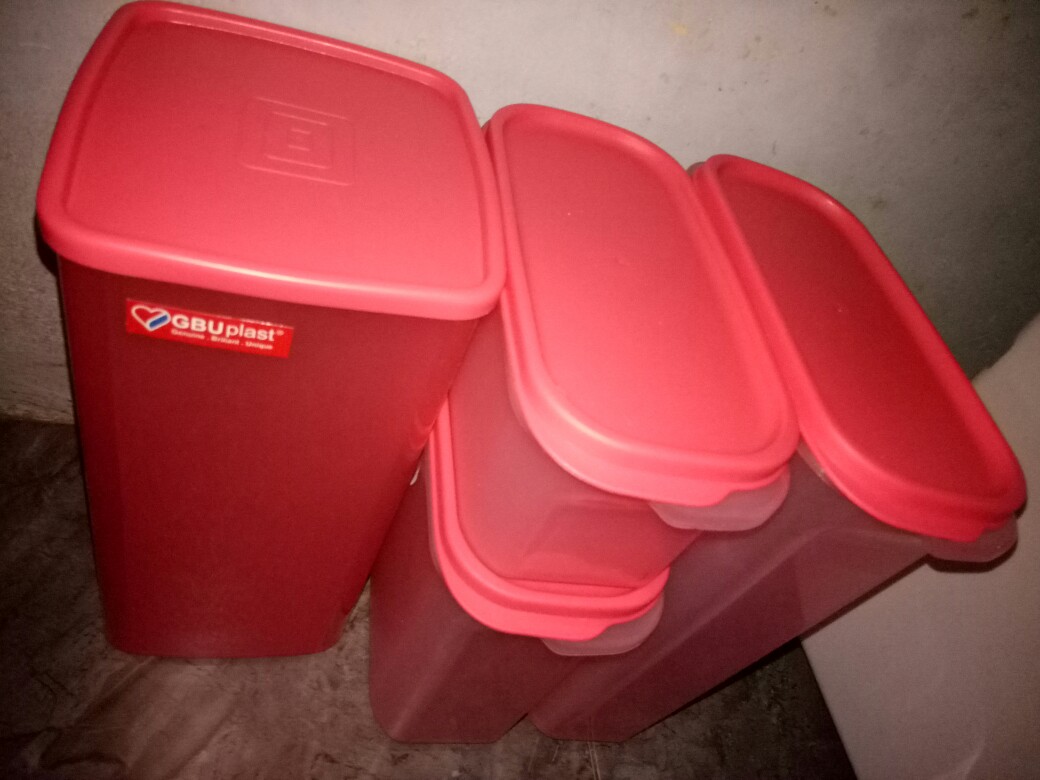 Sealware Elipse / Tempat Makanan / Toples Kedap Udara 2300ml Sw230 Gbu