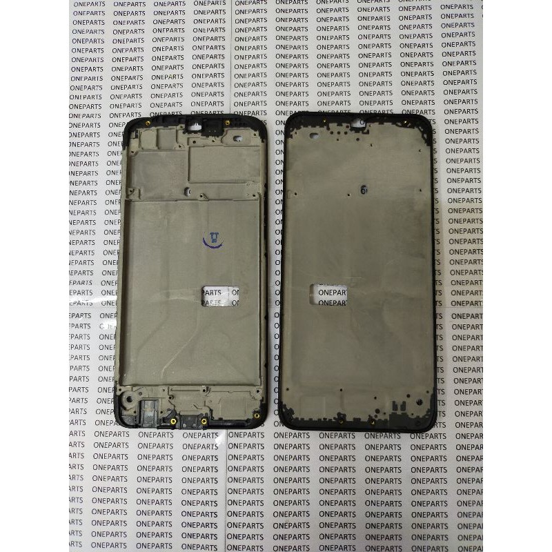 FRAME BEZZEL TULANG TENGAH DUDUKAN LCD OPPO A5S