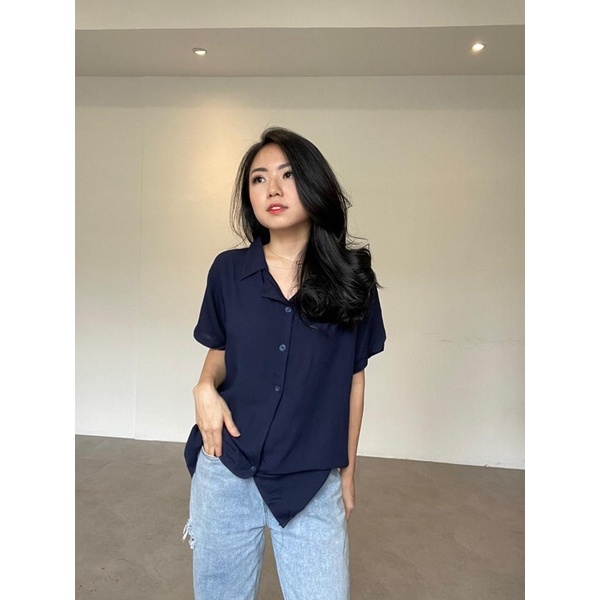 HAWAII SHIRT KEMEJA WANITA KATUN RAYON POLOS LENGAN PENDEK KERAH HEM KANCING TANGAN ALLSIZE GROSIR-NAVY