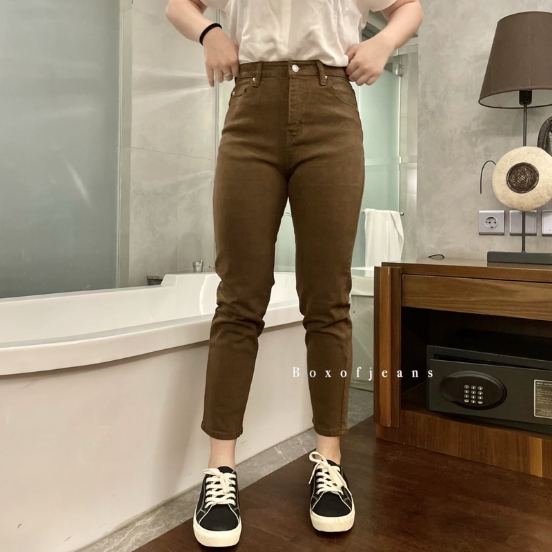 Boxofjeans - HW Stretchy Boyfriend jeans - DARK BROWN