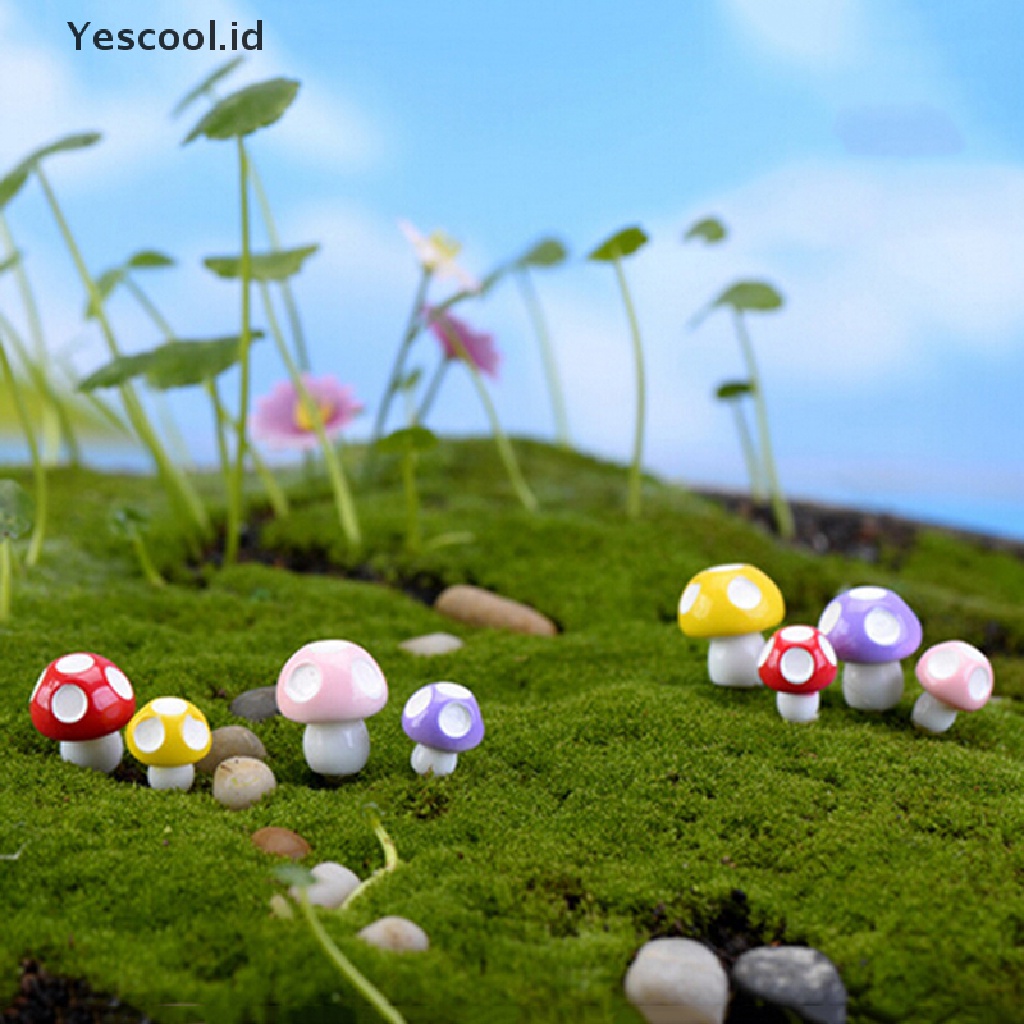 (Yescool) 10 / 20pcs / Set Miniatur Jamur Mini Untuk Dekorasi Rumah Boneka