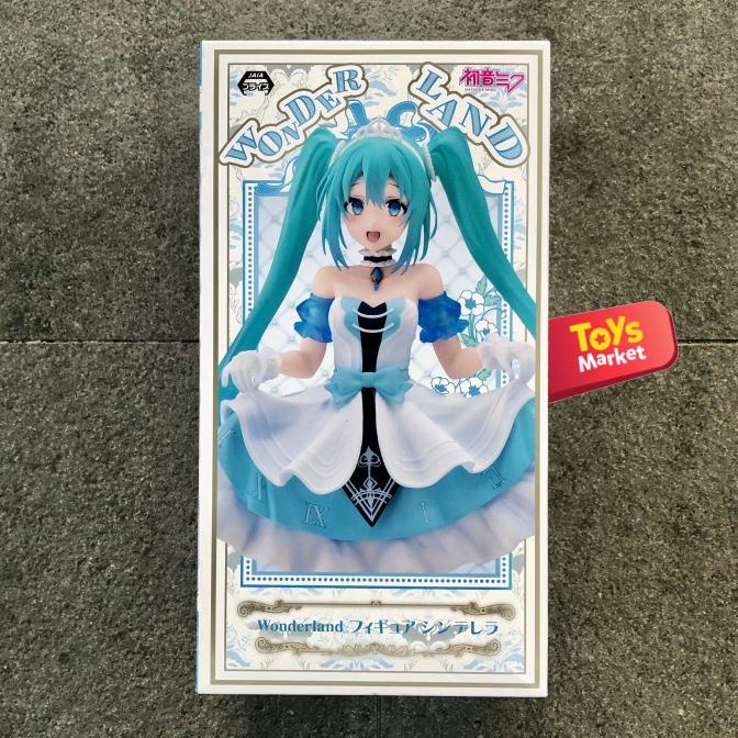 TAITO Hatsune Miku Wonderland Figure Cinderella