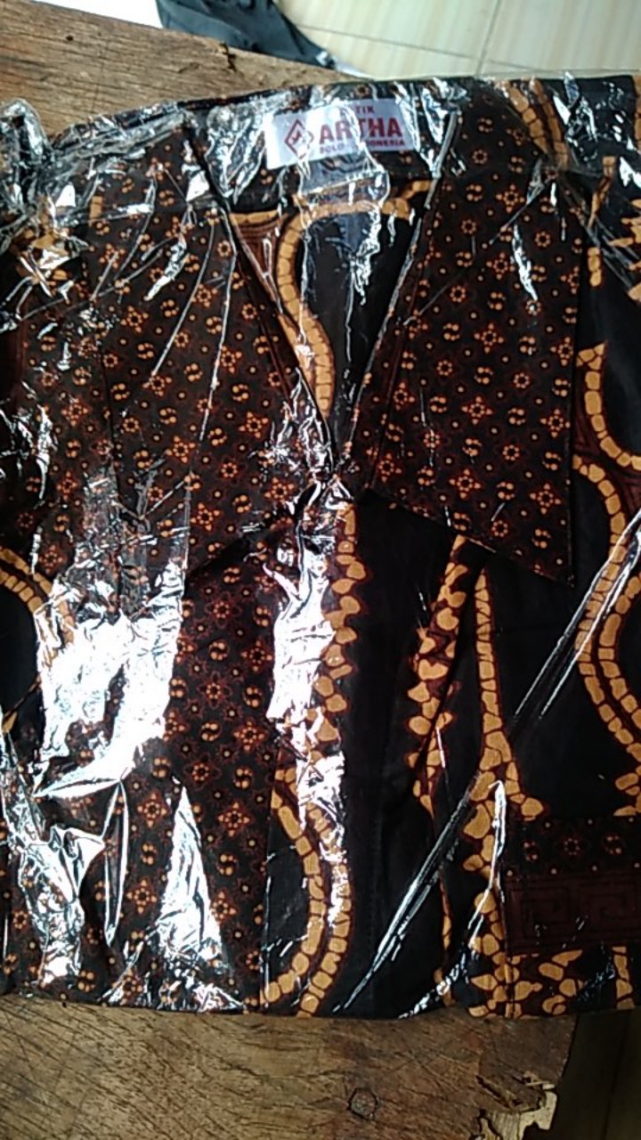Hem Mataram Parang Black Kemeja Batik Pria Lengan Pendek Batik Seragaman Kantor Kerja Modern Terbaru