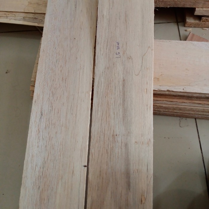 Grade B - kayu balsa sheet 1.5mm x 9cm x 60cm kayu maket DIY kerajinan tangan arsitek miniatur