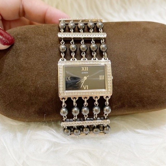 Preloved jam tangan Guess original