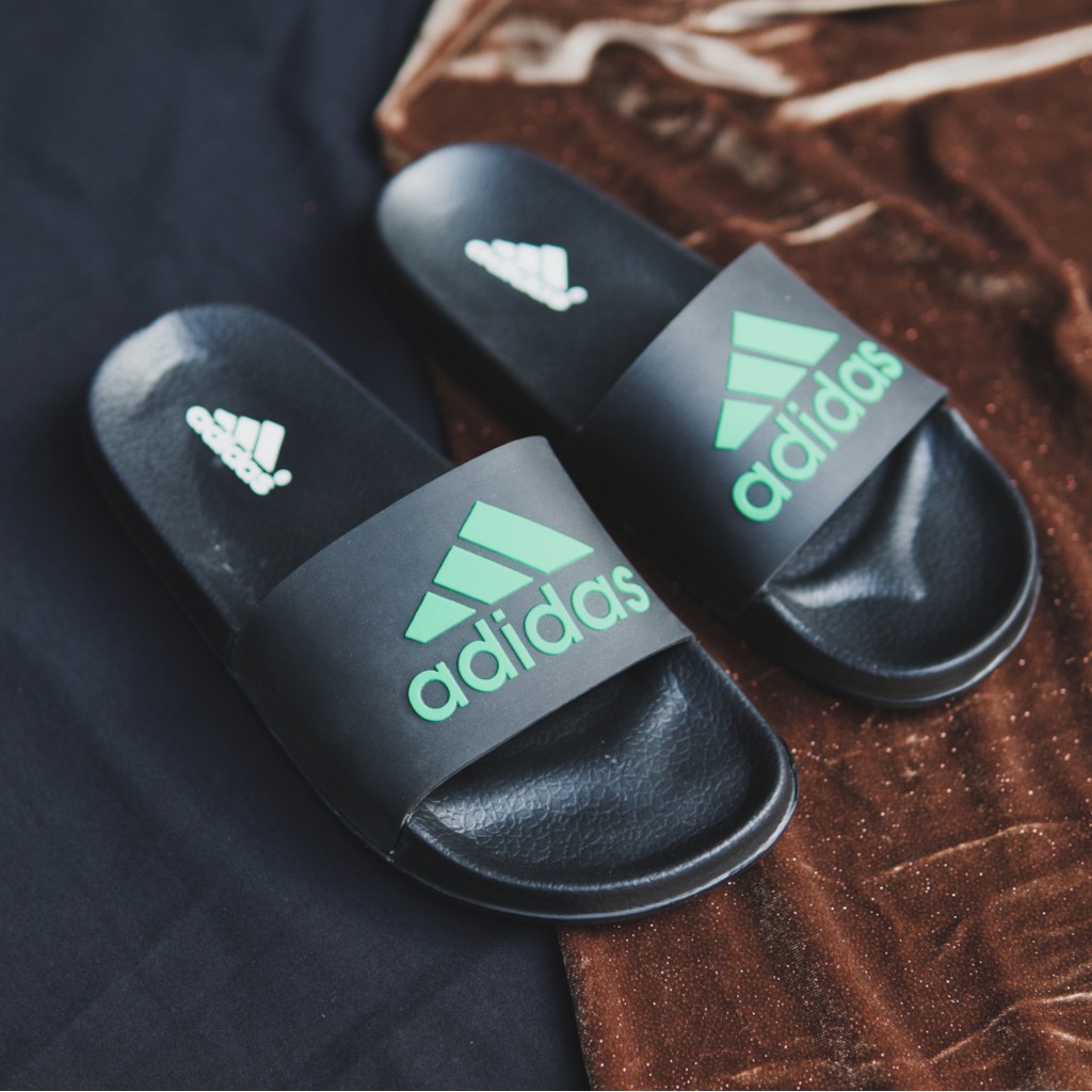 TERMURAH !! SENDAL ADIDAS BENASSI SLIDE SANDAL SPORT SLOP PRIA PREMIUM FLIP FLOP HITAM HIJAU