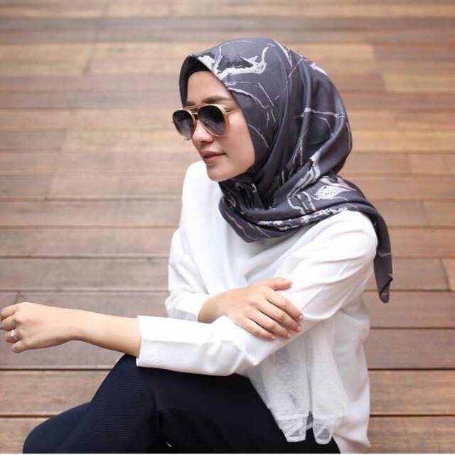 PL Naomi Scarf by Heaven Lights