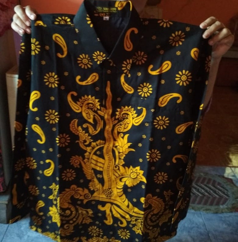 Batik Solo Kemeja Batik Panjang Keris Emas Rahayu Batiksoloamanah 140.000