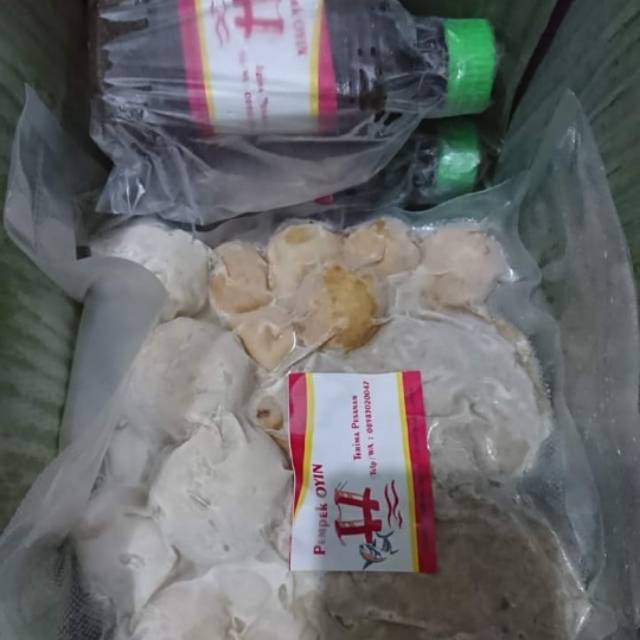 

Paket Ekonomis pempek kecil campur 25