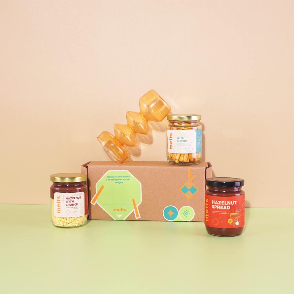 

MELTS PLAYFUL HAMPERS