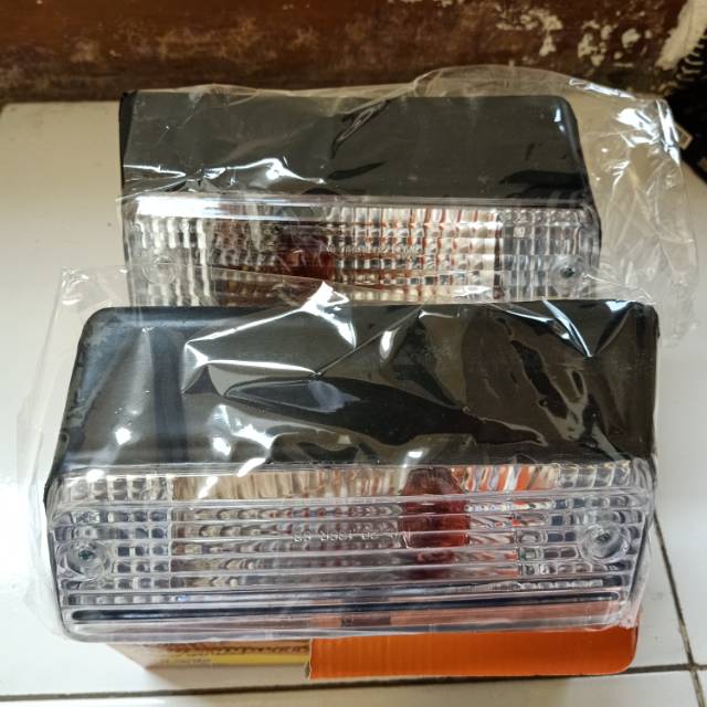 Lampu bemper kijang grand kristal