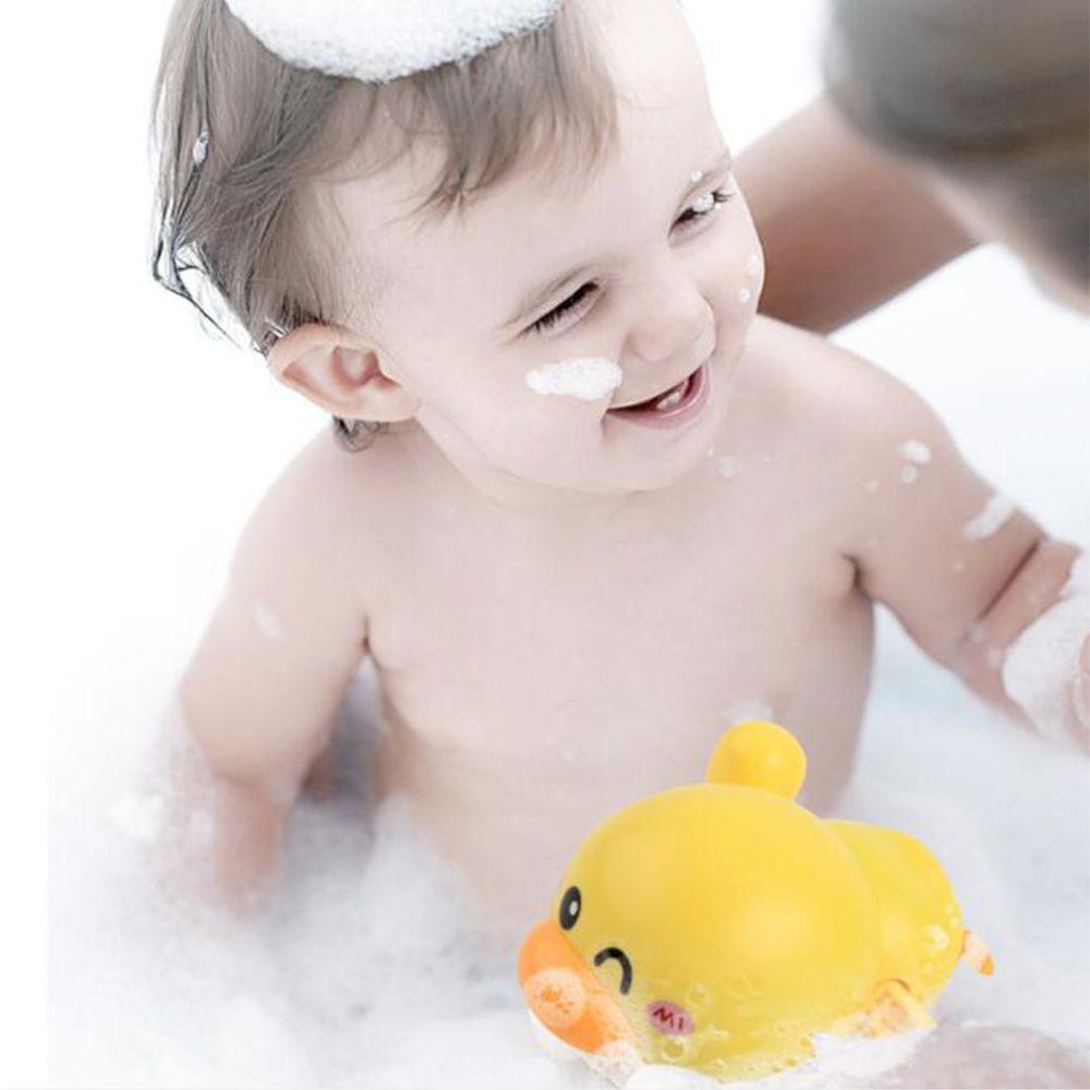 TOP Mainan Mandi Bayi Hewan Air Di Rantai Wind Up Duck Swimming Toy