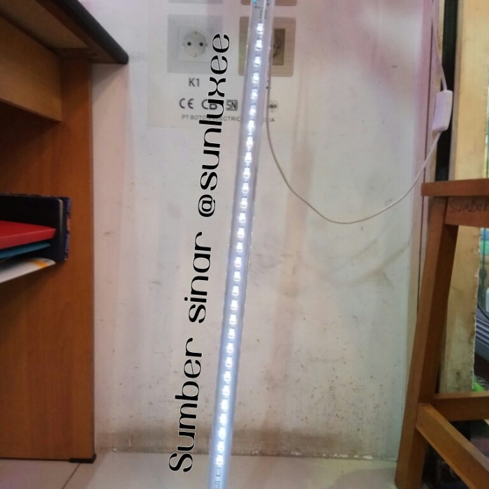 LAMPU METEOR AIR HUJAN LED - PUTIH